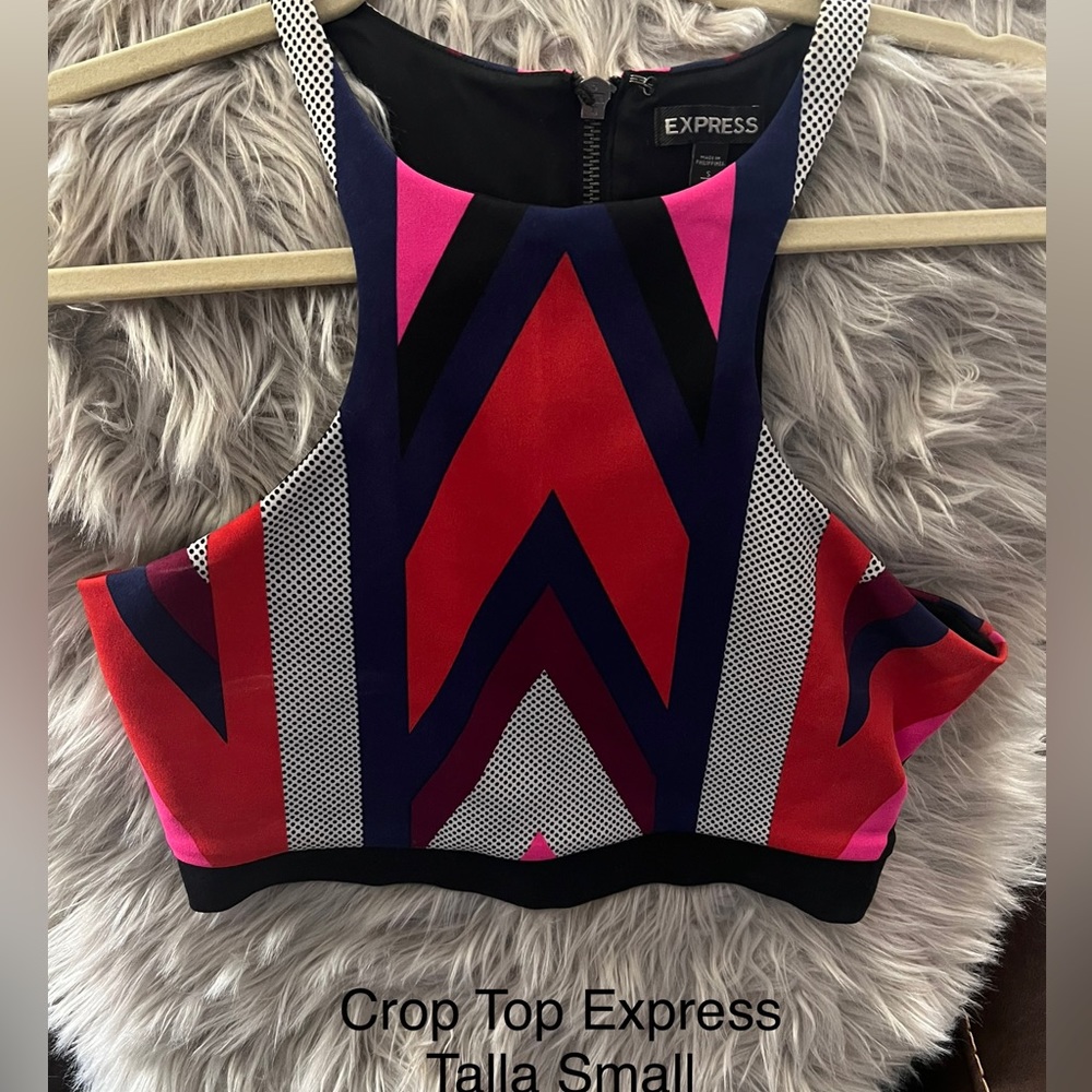 Express crop top